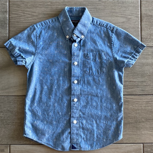 Boys UNTUCKit Button Up/Dress Shirts - Set of 2 - Picture 7 of 11